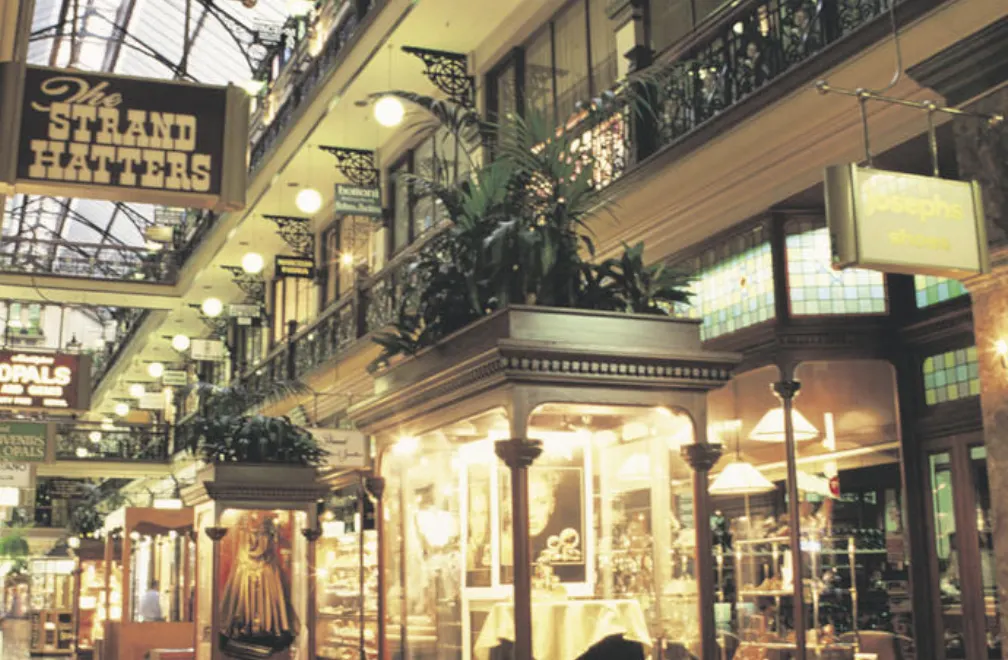 strand-arcade