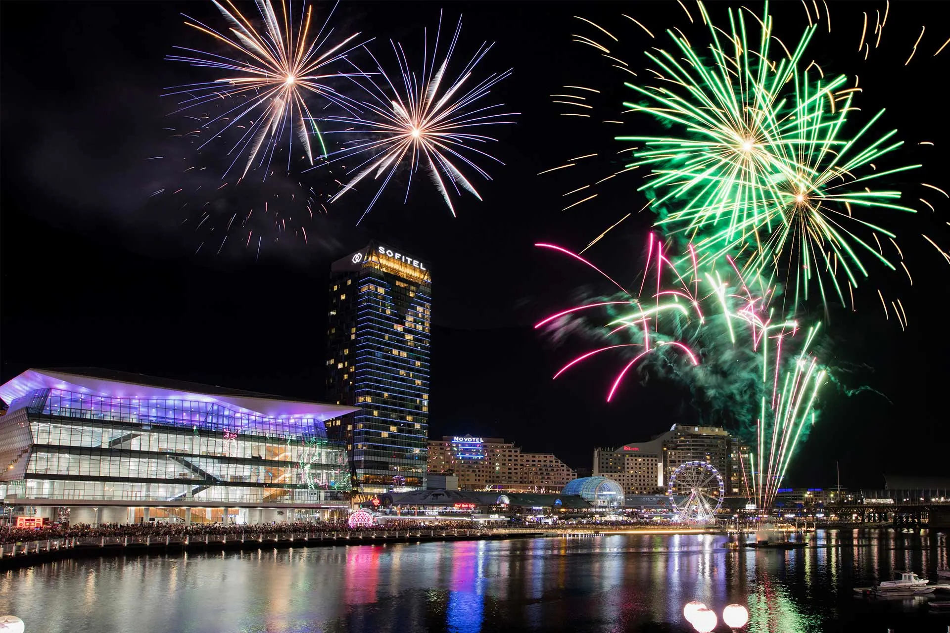 Darling-Harbour-Fireworks