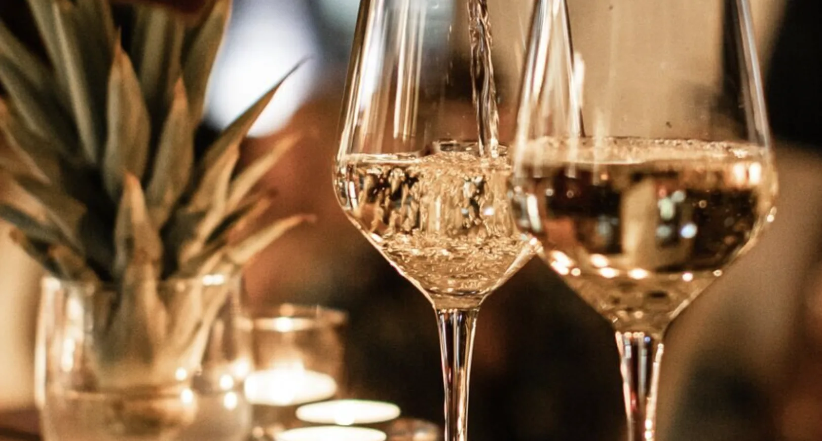 restaurants-for-couples-melbourne