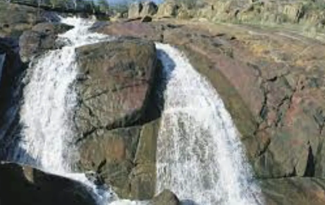 waterfalls-in-perth