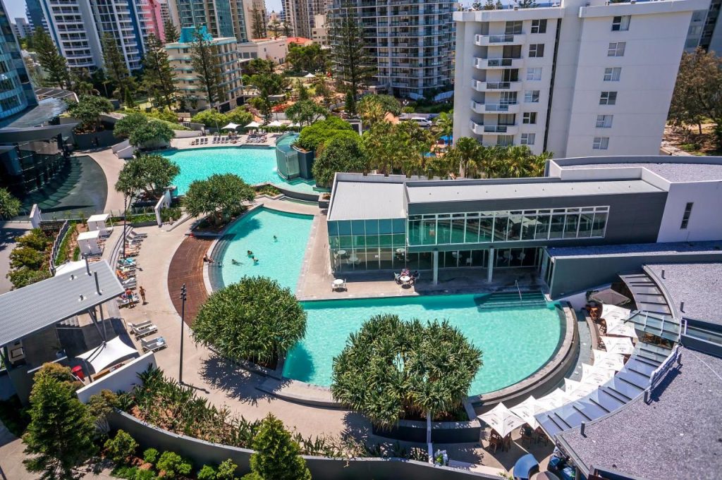q1-resort