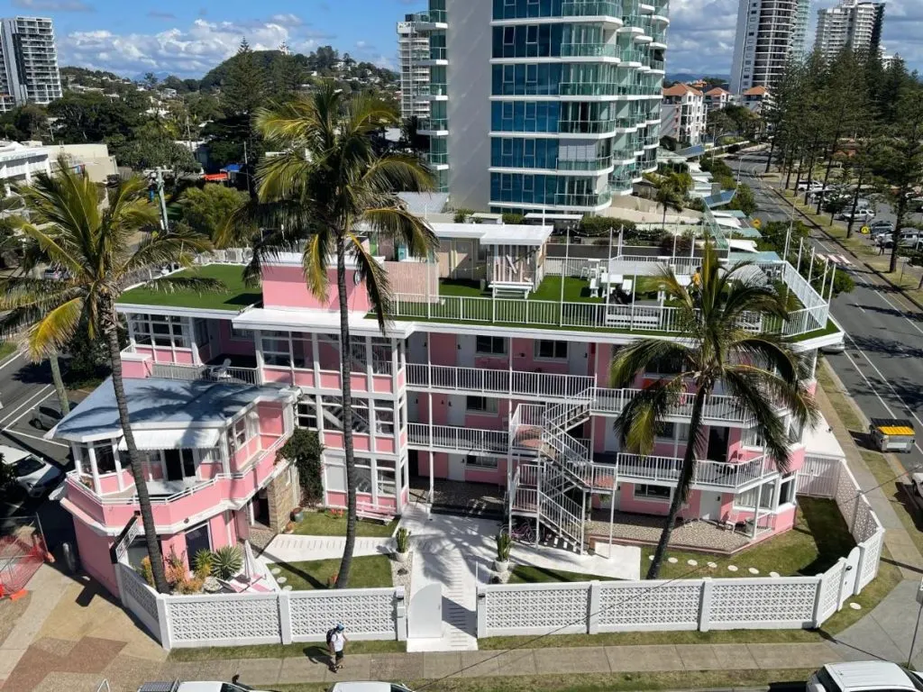 the-pink-coolangatta