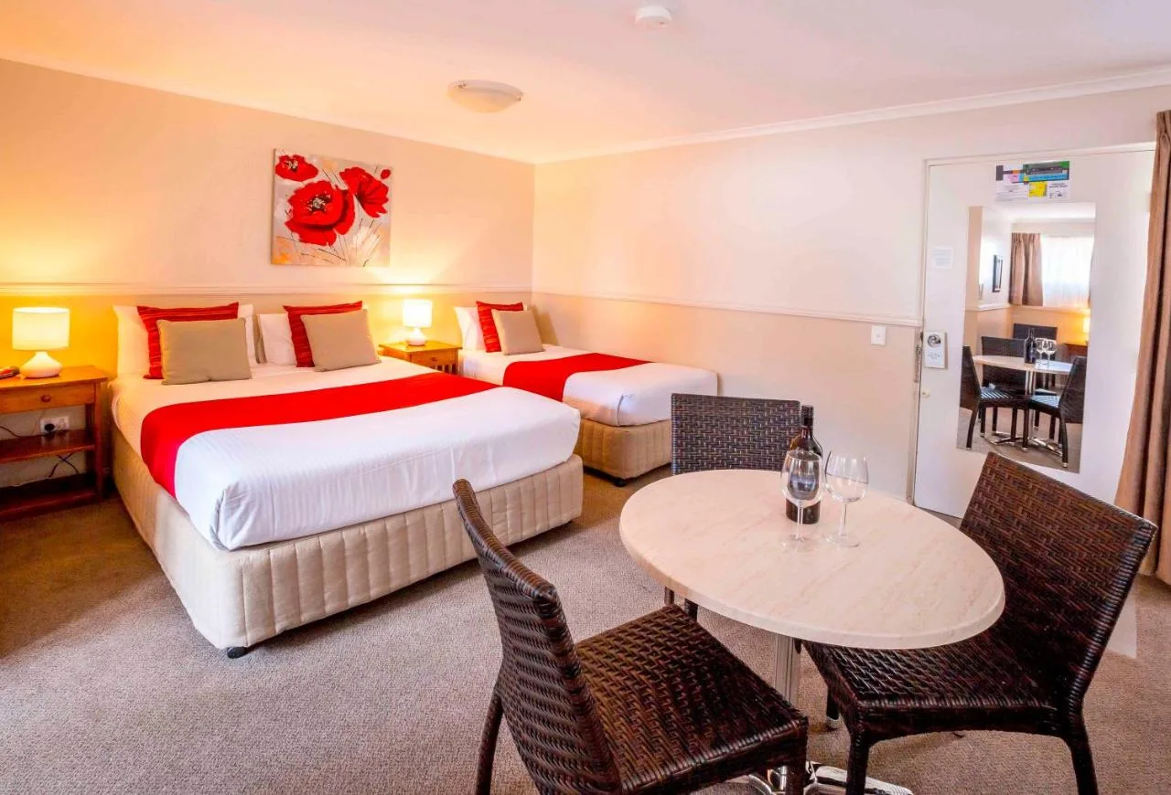 apple-and-grape-motel