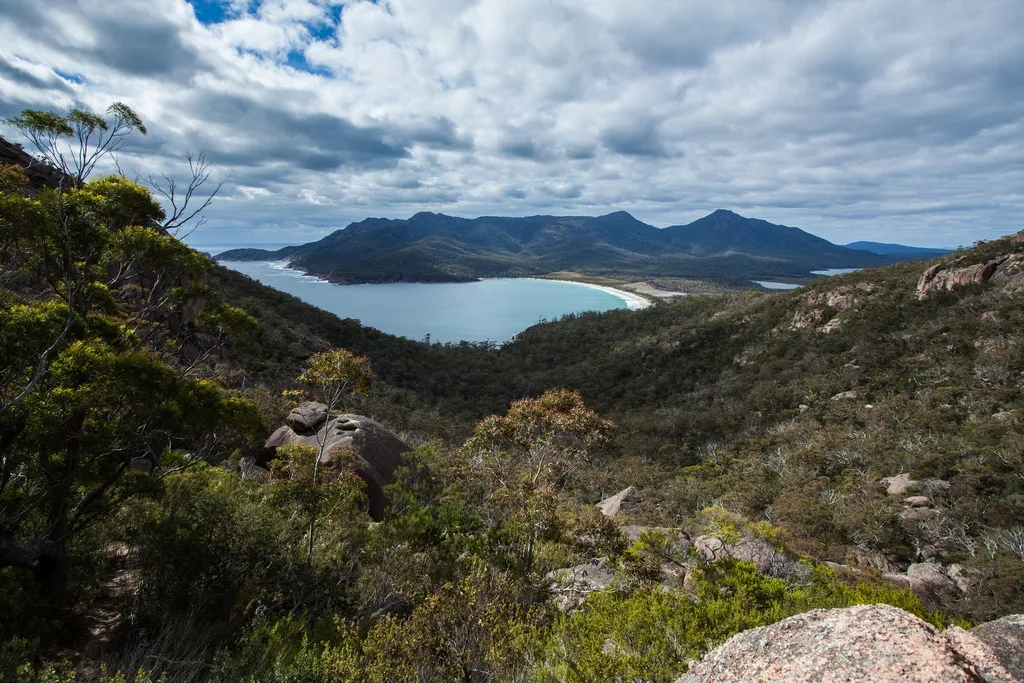 Wineglass-Bay